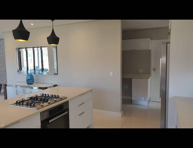 4 BEDROOM TOWNHOUSE RENTED IN IZINGA RIDGE